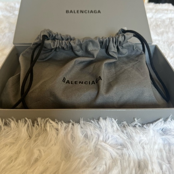 COPY - NWT Balenciaga Everyday Continental Black Leather Logo Wallet w Gold Cha… - Picture 12 of 12